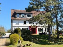 Gasthaus AFINA, Hotel in Süsel