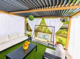 Villa Blue Jade