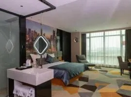 Chonpines Hotel Guangzhou Sunac Cultural and Tourism City Shiling