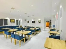 PAI Hotel·Luoyang Dingding Bei Road Hongjin Logistics International Peony Garden