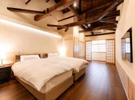 奈良旅館 VILLA East West