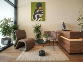 Velorè Boutique Hotel, hotel em Tirana