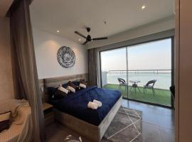 Hotel Novo - Luxurious Studio In Supernova โรงแรมในนิวเดลี