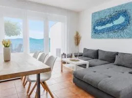 BALATON A KERTBEN - BALATON IN THE GARDEN - Beachfront villas with beautiful view, private beach
