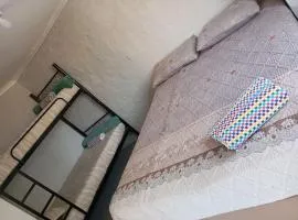 Cozy Self Catering Unit in De Wet Street