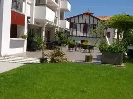 Hôtel Résidence Bergara
