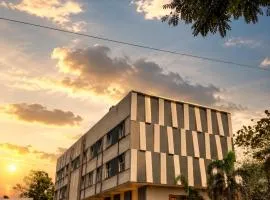 HOTEL AMORA - Rajnandgaon