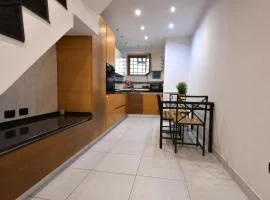 La Casa nel Borgo, a 20 minuti da Roma, relax e comfort con tutte le dotazioni, WiFi free