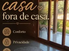 Chalé até 4 pessoas Ar quente e frio