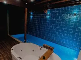 Chalé privativo com hidro e piscina