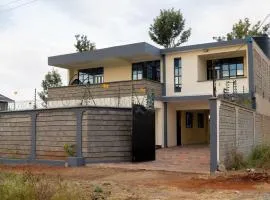Godly Homes Weiteithie