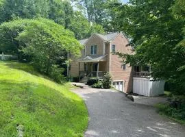 Forest Ridge 8C, L