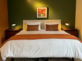 Artisan Suites on Bowen