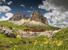 Passo Sella Dolomiti Mountain Resort, hotel a Selva di Val Gardena