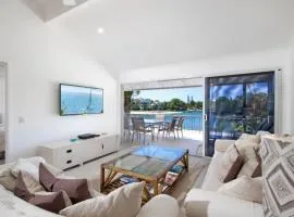 Noosa Haven Apt 12 Riverfront Elegance