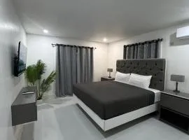 Deluxe two 2 bedroom