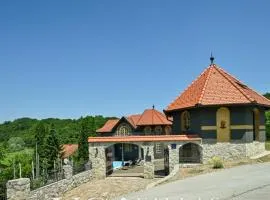 Requiem Rustical Heaven Villa with Outdoor Pool