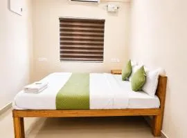 Triple F Residency Deluxe Rooms & Furnished Apartments Thrissur