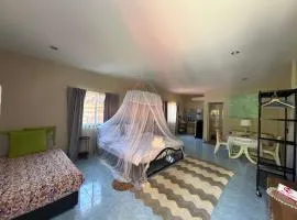 Rustic apartment at YaNui beach