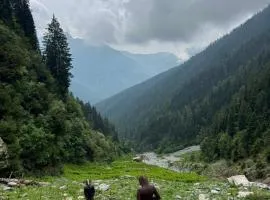 Khan guest house Naranag
