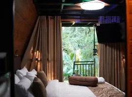 Ro Cabin