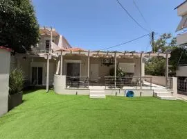 AriAnna Boutique Apartments