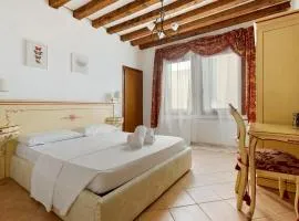 Rialto Rooms