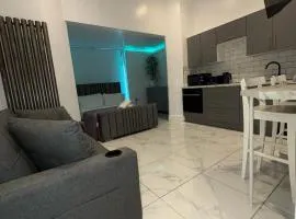 Alexander's luxury rooms all en-suite, spa bath