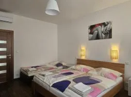 Studio Hálkova