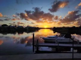 Mandurah Holiday Apartments ‘Pelican’