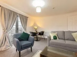 Charming 1BR Apt on Harbour with Sea Views