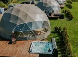 Aqua Glamp