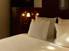 Aube Deluxe Suites, Bruges at Your Door