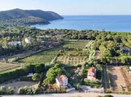 Charme Villa La Vela - Goelba
