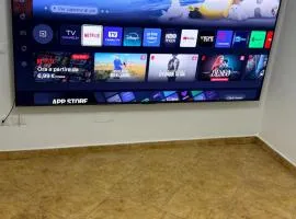 Collina sul Mare Home Cinema 100 Pollici