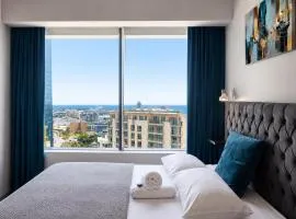 One Thibault Hotel - Sea-View Studio in Cape Town City Centre