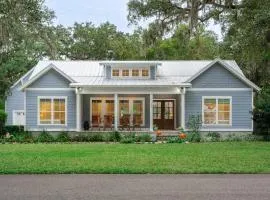 Luxury St Simons Island Vacation Rental - Private Pool Near Pier Village
