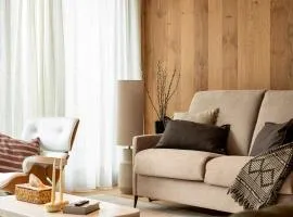 Isard Homes by Select Rentals