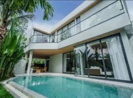 Villa Mare 3BR Pool Villa at Aileen Villas Layan