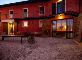 Agriturismo Frascje Dai Spadons, hotel in Pradamano