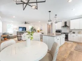 New Luxury St Simons Retreat - Golf, Beaches & Dining Nearby