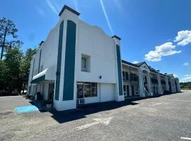 Key West Inn - Newport News