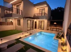 Elegancia Luxury Villas