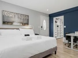 Private King Suite - Springfield METRO