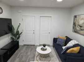 New Family 1-Bedroom near Hospital, YMCA, Cineplex, Grocery Stores
