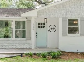Luxury St Simons Island Vacation Rental with Private Pool - Sleeps 10