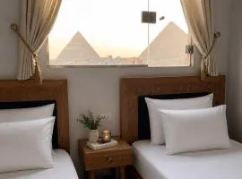 Pyramids Crypt Hotel