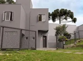 Casa 3 Quartos, Garagem, Churrasqueira