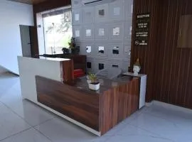 Hotel shine plus