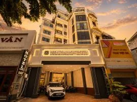 Red Sun Airport Saigon Hotel